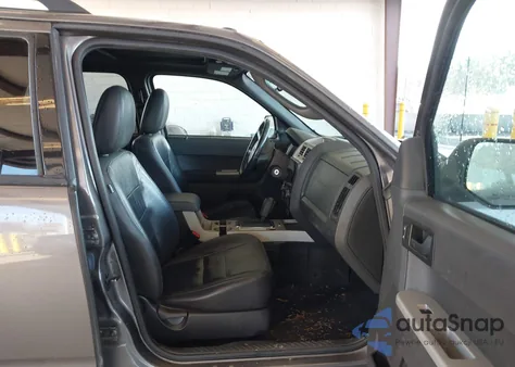 2012 Ford Escape Xlt z USA, uszkodzony, nr VIN 1FMCU9D72CKB83788